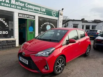 Begagnad Toyota Yaris 2019