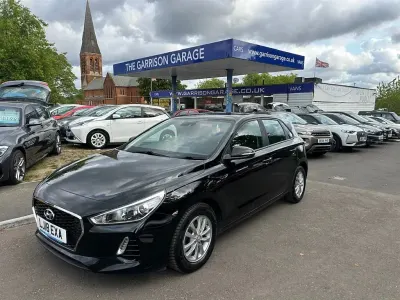 Begagnad Hyundai i30 SE 110 HK (80 kW) 2018 Svart Halvkombi