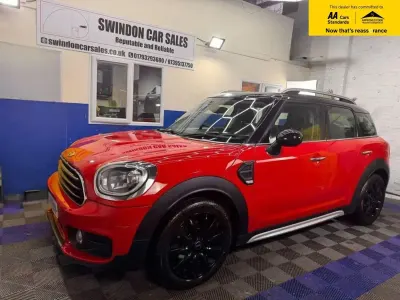 Używany Mini Cooper 2017 Czerwony Hatchback