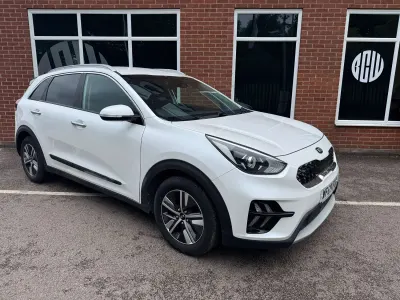 Used Kia Niro 139 HP (102 kW) 2019 White SUV