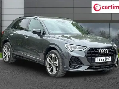 Używany Audi Q3 Black Edition 150 KM (110 kW) 2022 Szary SUV