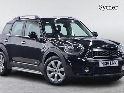Begagnad Mini Cooper S Countryman 221 HK (162 kW) 2019 Svart SUV
