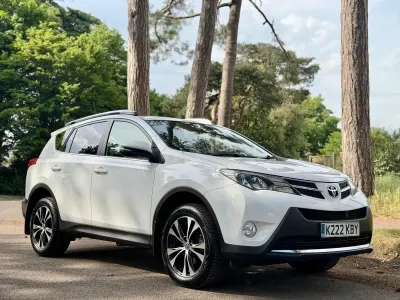 Used Toyota RAV4 150 HP (110 kW) 2014 White SUV