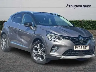 Second-hand Renault Captur Techno 145 CP (106 kW) 2023 Gri SUV