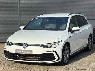 Used VW Golf VIII R-line 147 HP (108 kW) 2021 White Estate