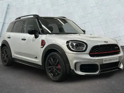 Usado Mini John Cooper Works Countryman 302 CV (222 kW) 2022 Plateado SUV