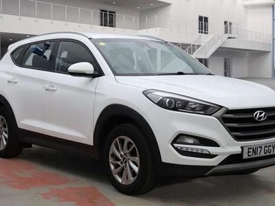 White Used 2017 Hyundai Tucson SE SUV | £7,999 (Fair price)