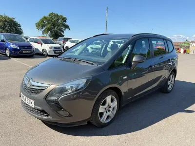 Used Vauxhall Zafira Tourer 140 HP (102 kW) 2014 MPV