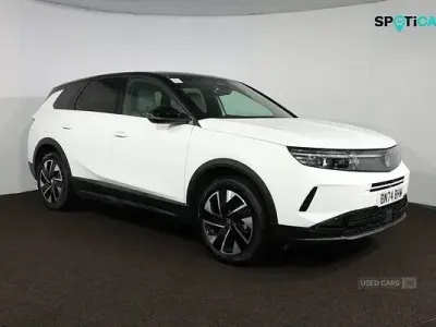 Used Vauxhall Grandland X Ultimate 2025 White SUV