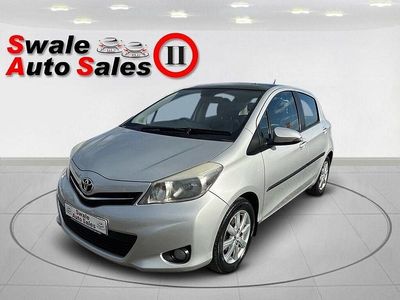 Used Toyota Yaris 101 HP (74 kW) 2012 Silver Hatchback