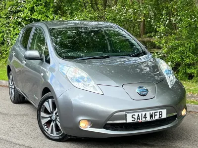 Used Nissan Leaf Tekna 80 kW (109 HP) 2014 Grey Hatchback