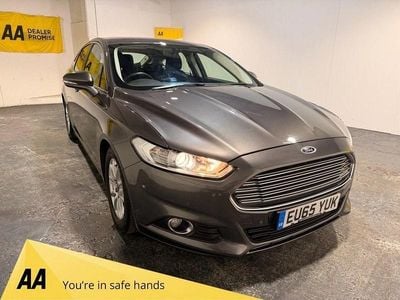Used Ford Mondeo Titanium 120 HP (88 kW) 2015 Grey Hatchback