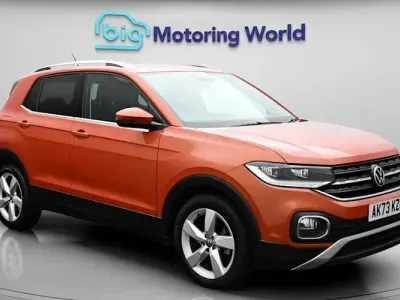 Usado VW T-Cross SEL 110 HP (80 kW) 2023 Laranja SUV