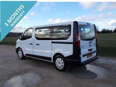 Used Renault Trafic 2017 White MPV