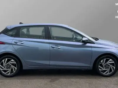Gebraucht Hyundai i20 Advanced 100 PS (73 kW) 2025 Blau Kleinwagen