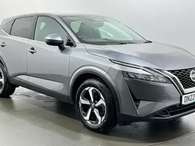 Used Nissan Qashqai N-Connecta 140 HP (102 kW) 2022 Grey SUV