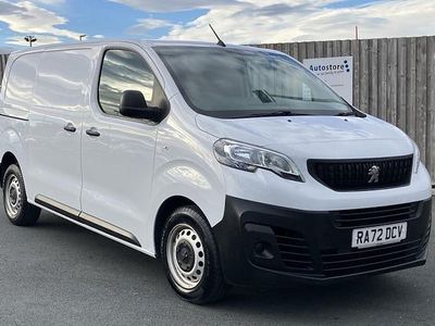 White Used 2023 Peugeot Expert Premium Van | £12,750 (Fair price)