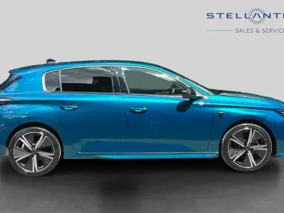 Used Peugeot 308 GT 134 HP (98 kW) 2025 Blue Hatchback