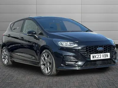 Usado Ford Fiesta ST-Line 125 HP (91 kW) 2023 Preto Citadino