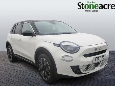 New Fiat 600 La Prima 2025 White/black SUV