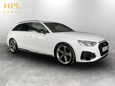 Used Audi A4 Black Edition 150 HP (110 kW) 2024 White Estate