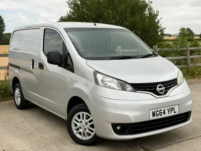 Used Nissan NV200 Tekna 2014 Silver MPV