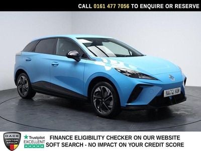 Used MG MG4 EV SE 2022 Blue Hatchback