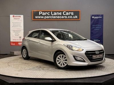 Silver Used 2015 Hyundai i30 Hatchback | £4,999 (Fair price)