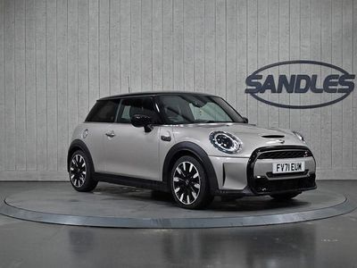 Usado Mini Cooper S Exclusive 178 CV (130 kW) 2021 Gris Utilitario