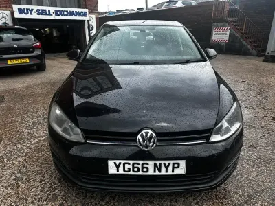 Used VW Golf VII Edition 125 HP (91 kW) 2016 Black Hatchback