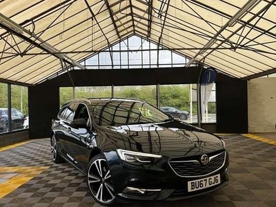 Used Vauxhall Insignia Elite 170 HP (125 kW) 2017 Green Estate