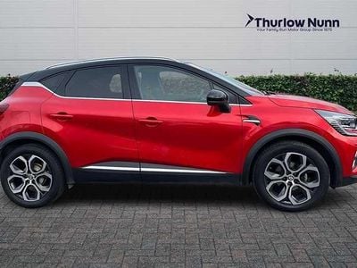 Used Renault Captur Techno 91 HP (66 kW) 2023 Red and black SUV