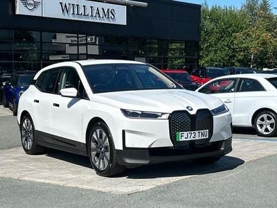 BMW iX