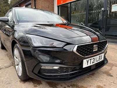 Used Seat Leon SE Dynamic 130 HP (95 kW) 2021 Black Hatchback