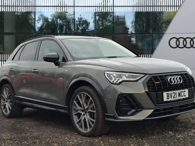 Używany Audi Q3 Advanced 196 KM (144 kW) 2021 Szary SUV