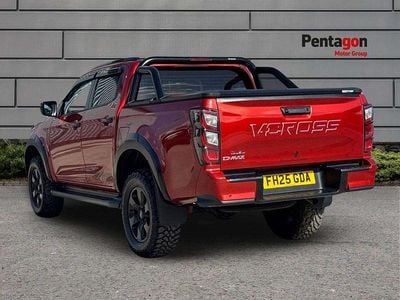 Used Isuzu D-Max 163 HP (119 kW) 2025 Orange Pickup