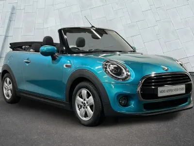 Begagnad Mini Cooper Classic 136 HK (100 kW) 2020 Grön Halvkombi