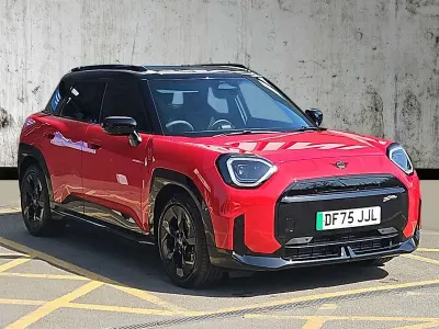 New Mini Aceman Sport 135 kW (184 HP) 2025 Red SUV