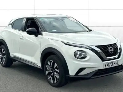 Used Nissan Juke Acenta 114 HP (83 kW) 2023 White SUV