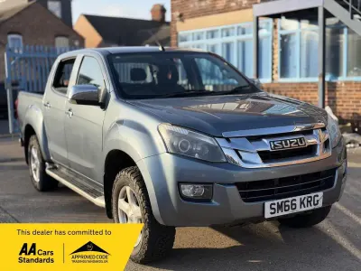 Used Isuzu D-Max 161 HP (118 kW) 2016 Grey Pickup