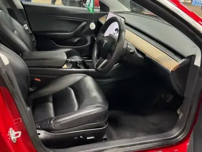 Used Tesla Model 3 Standard Range 239 kW (325 HP) 2019 Red Sedan