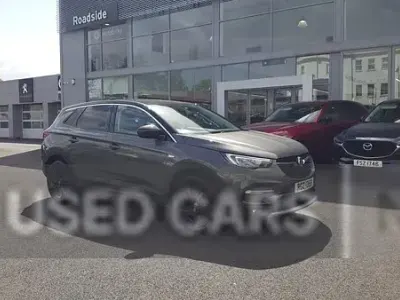 Gebraucht Vauxhall Grandland X SRi 130 PS (95 kW) 2020 Grau SUV