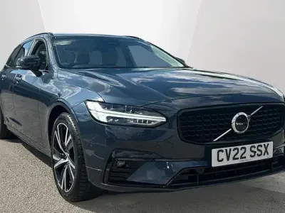 Used Volvo V90 Plus 197 HP (144 kW) 2022 Blue Estate