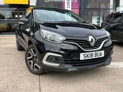 Used Renault Captur Dynamique 90 HP (66 kW) 2018 Black SUV