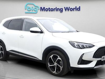 White Used 2024 MG HS Trophy SUV | £16,300 (Fair price)