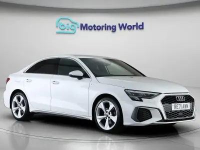 Używany Audi A3 S-Line 110 KM (80 kW) 2021 Biały Sedan/Limuzyna