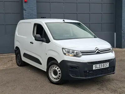 Used Citroën Berlingo 100 HP (73 kW) 2023 White MPV