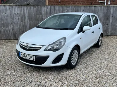 Second-hand Vauxhall Corsa Edition 2015 Alb Hatchback