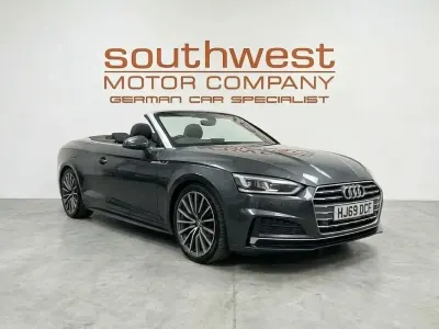 Usado Audi A5 Cabriolet S-Line 190 HP (139 kW) 2019 Cinzento Cabrios
