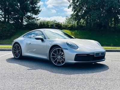 Porsche 911 Carrera 4